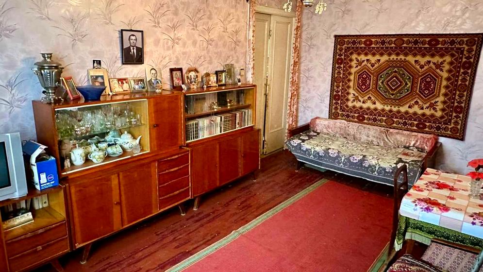 вулиця Криворіжсталі, 14