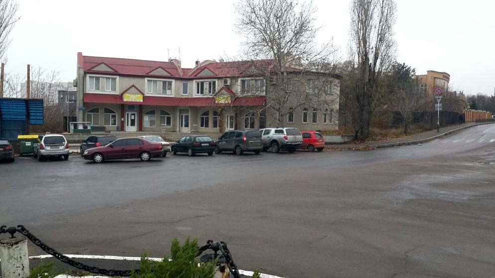 вулиця Хантадзе, 1