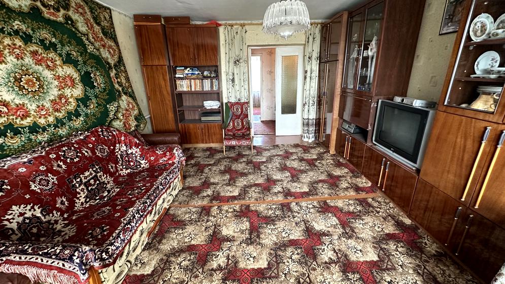 Соборна вулиця, 36