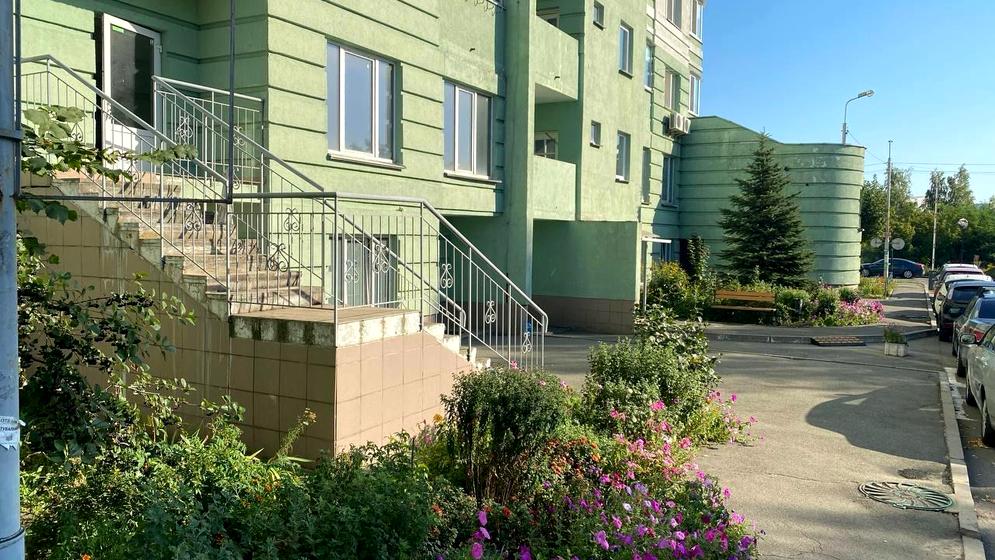 Печерська вулиця, 6