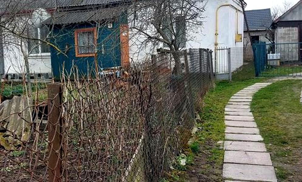 Продам частину будинку