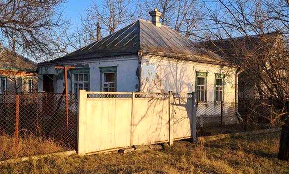 Продам газифицированный 3-х комнатный дом. Центр