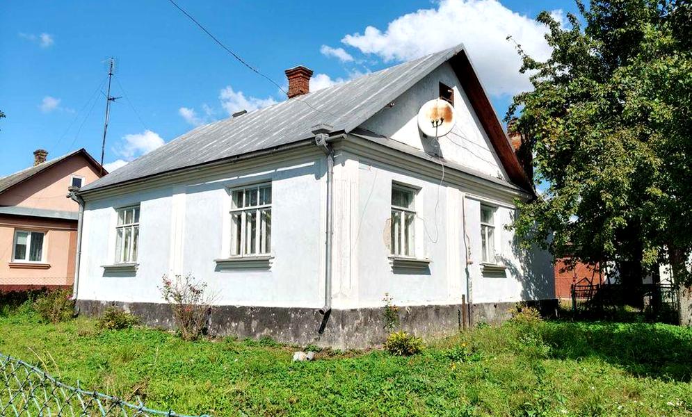 Житловий будинок з усіма зручностями в районі цукрового
