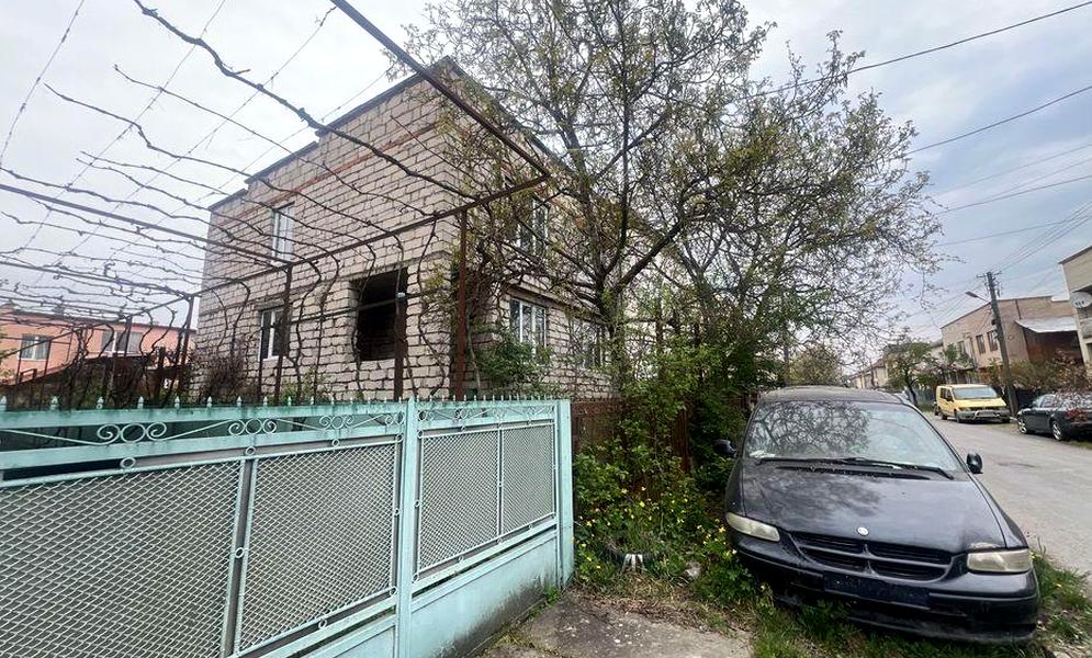 Продаж недобудови з комунікаціями у хорошому р-ні м. Виноградів