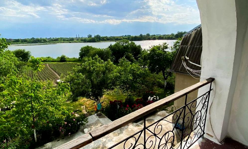 Старомильська, 20