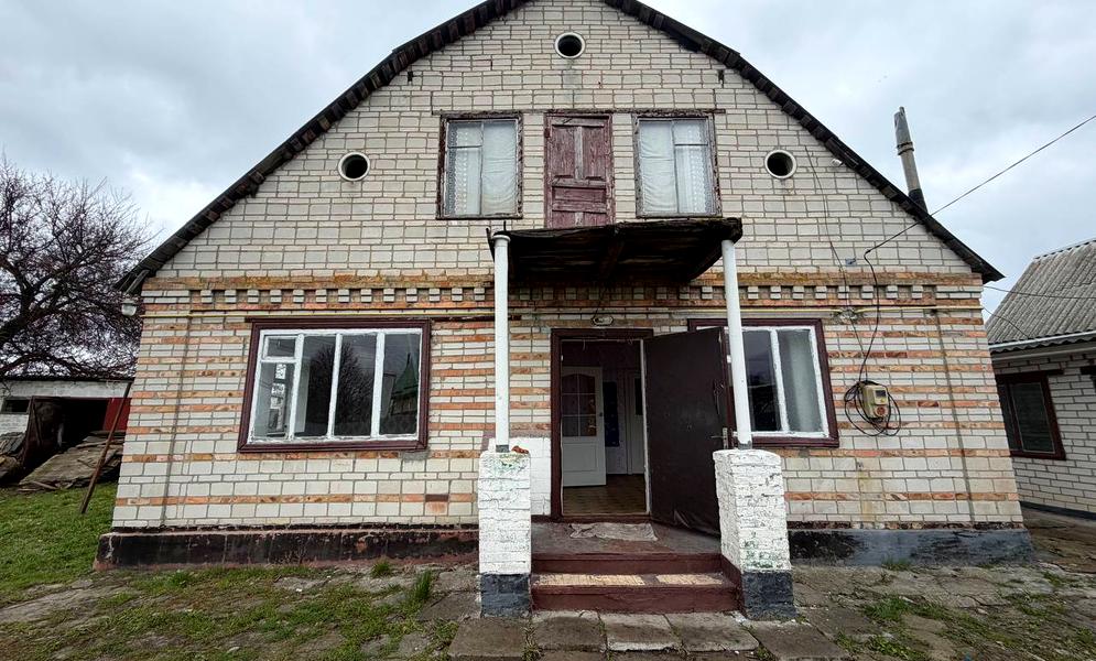 Вокзальна вул., 48