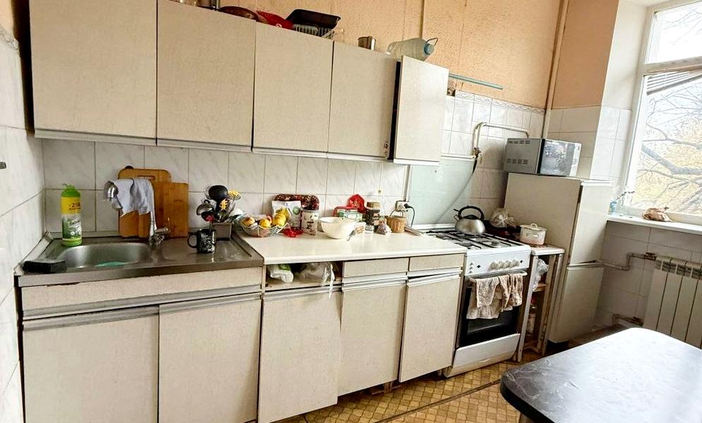 Троїцька вул. (Дзержинського), 26