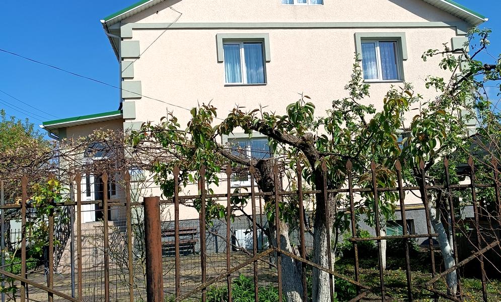 Коцюбинського просп., 33
