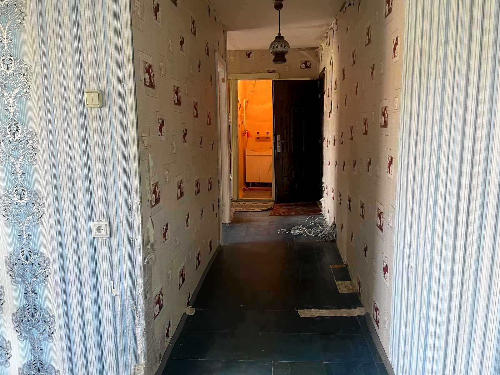 1775473349794424