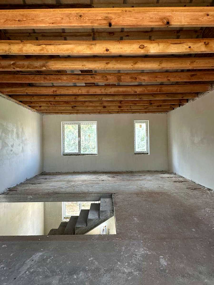 1837335844701991