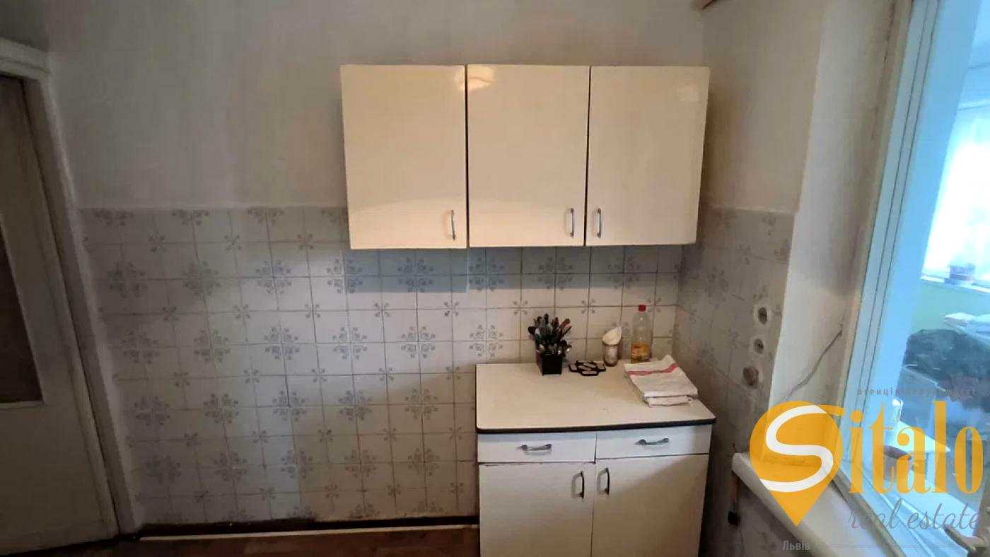 1837971048019307