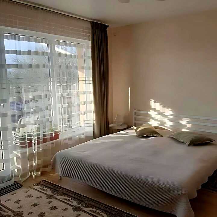 1836434168981502