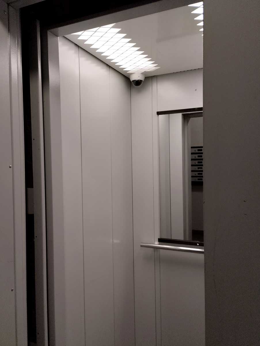 1828743463049812