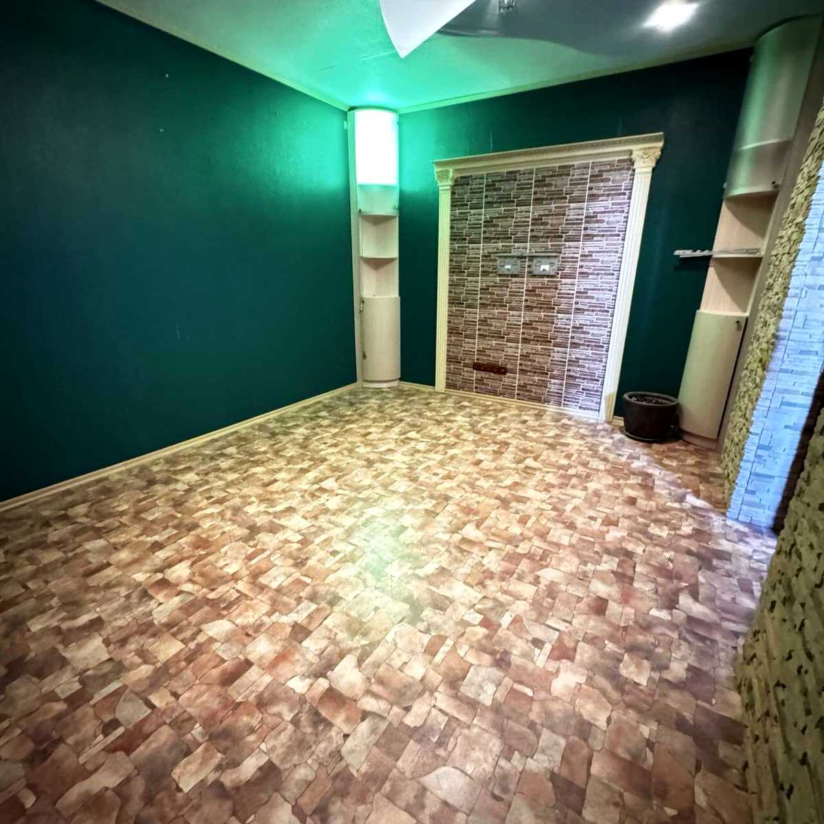 1830736192118628
