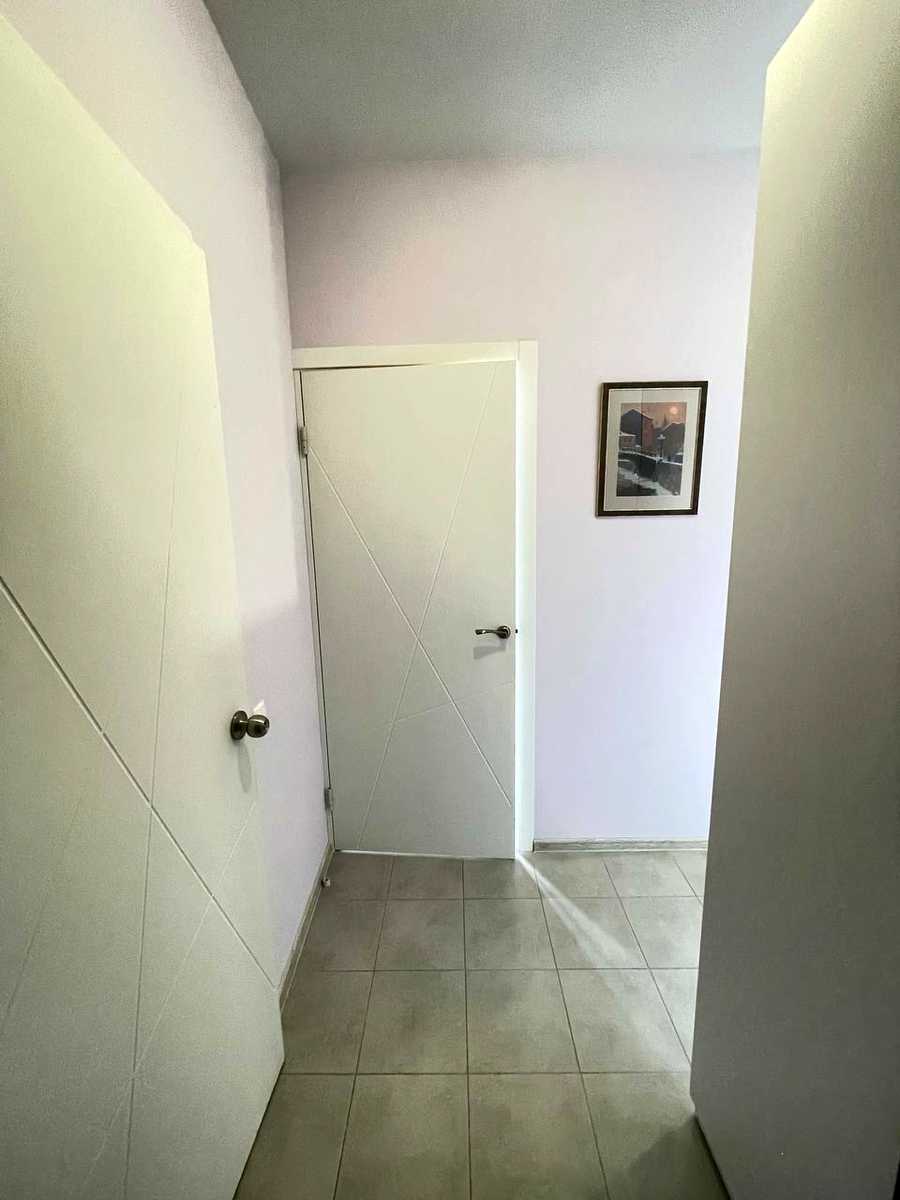 1805551983437759