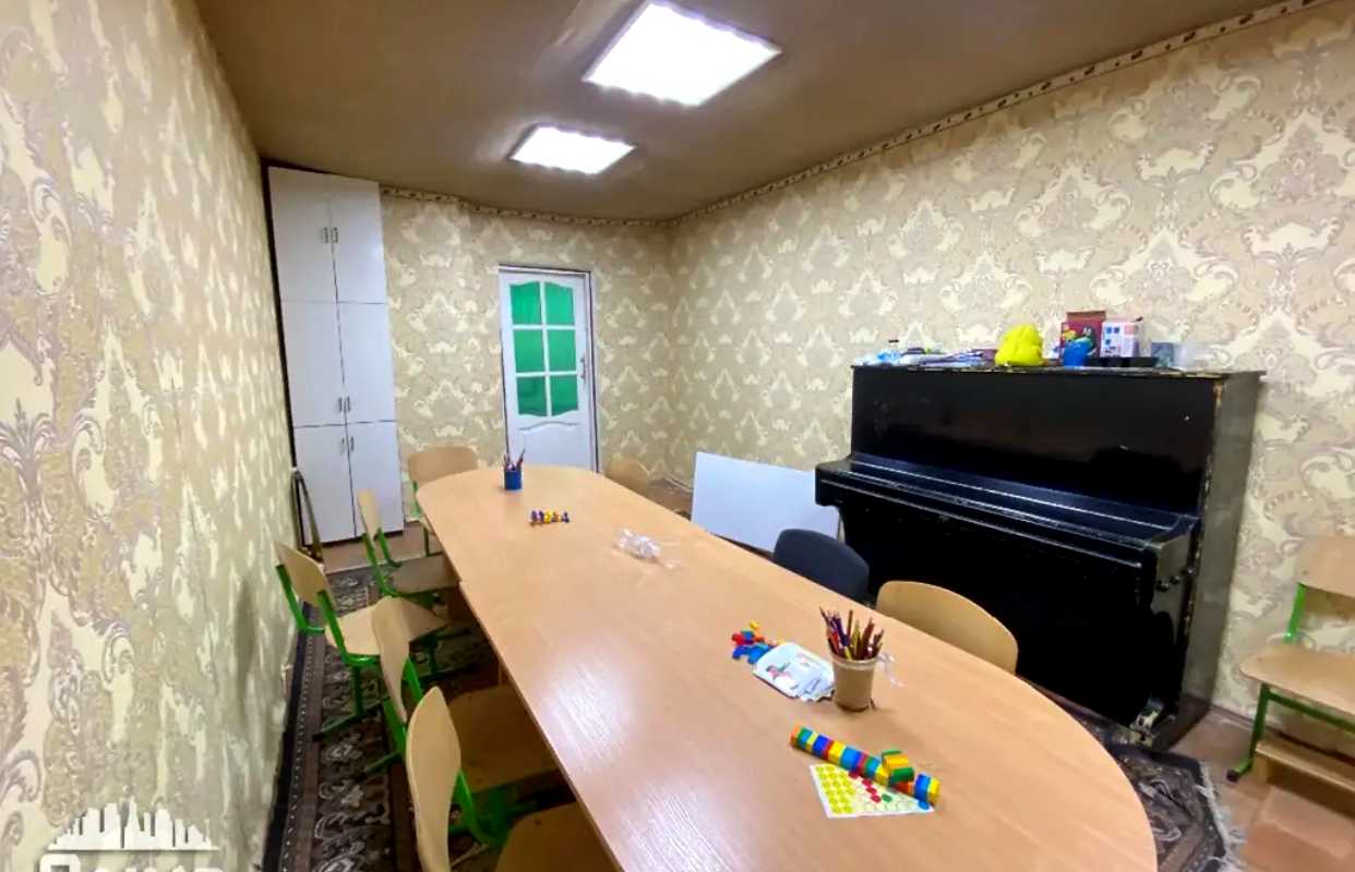 1842964315057070