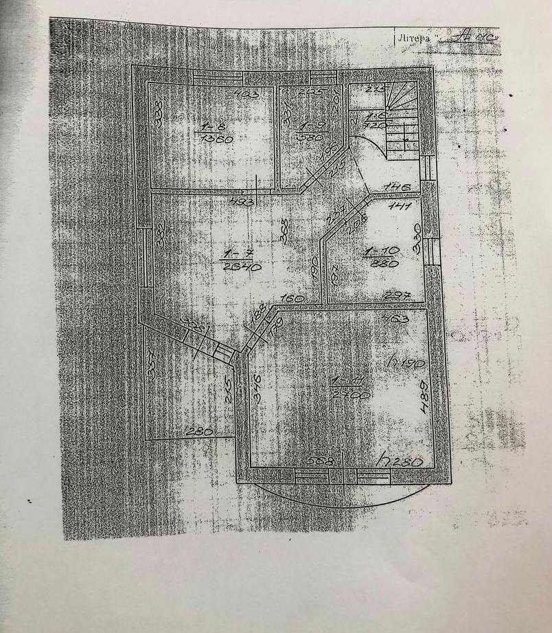 1839093010376159
