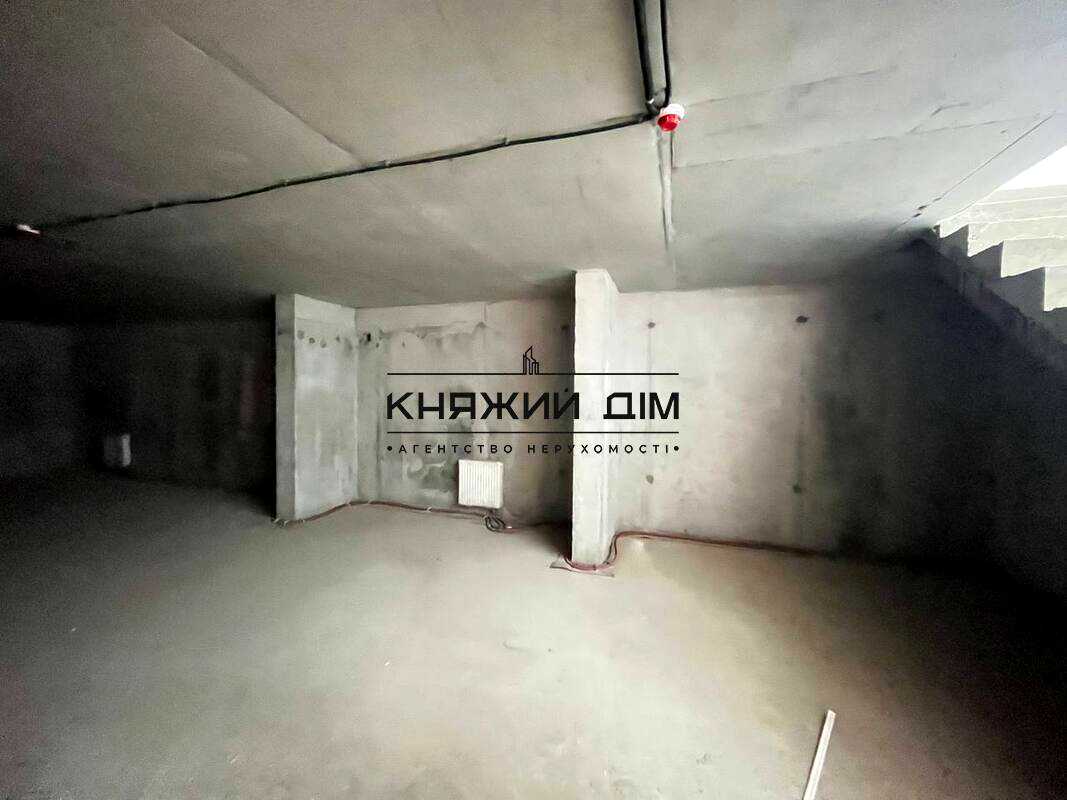 1835560468943016