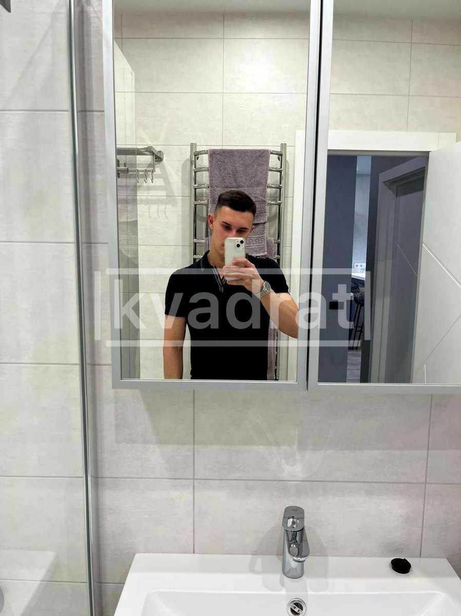 1832564222536634
