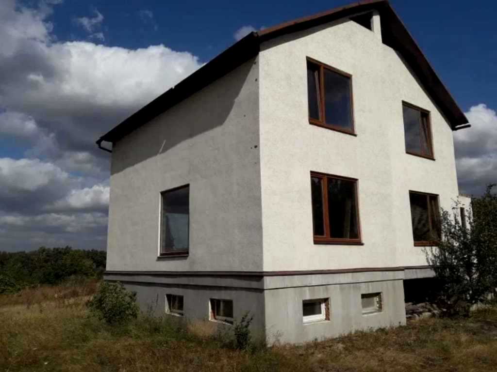 1834097768642941