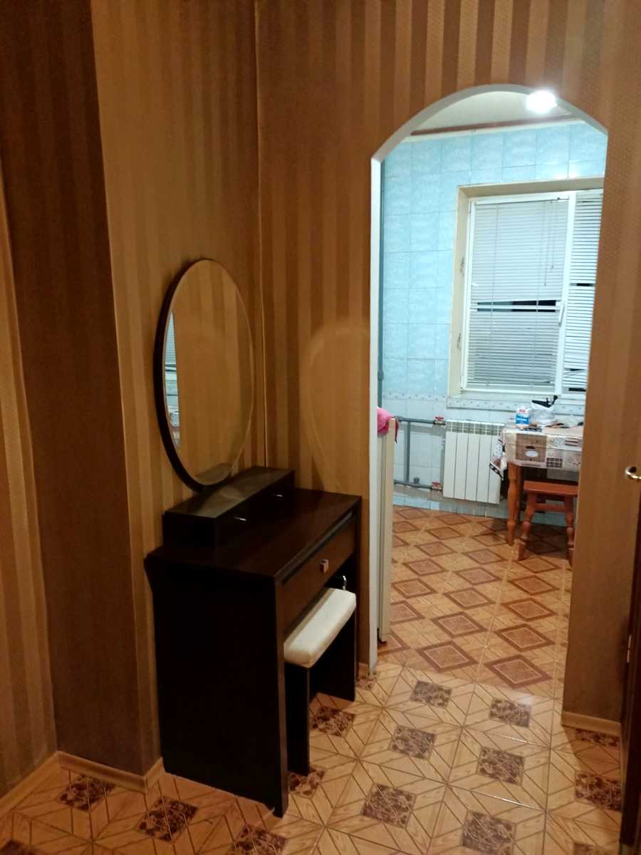 1815167649653071