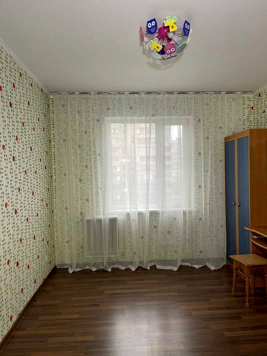 1750949726709507