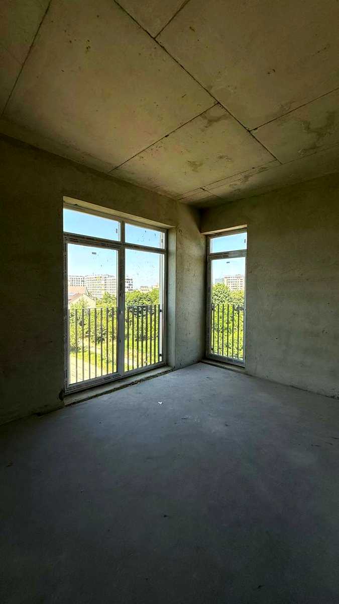 1835096089727821