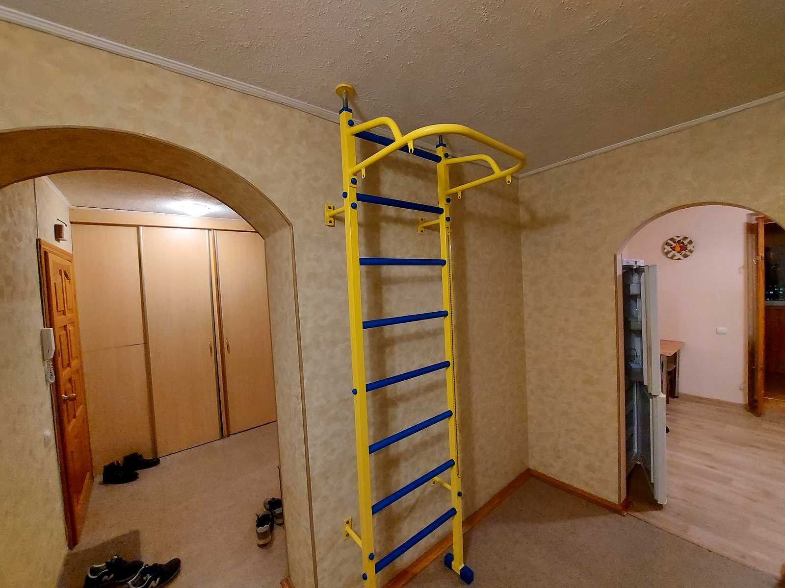 1749633277792040
