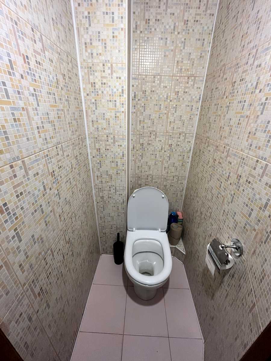 1746376124298483
