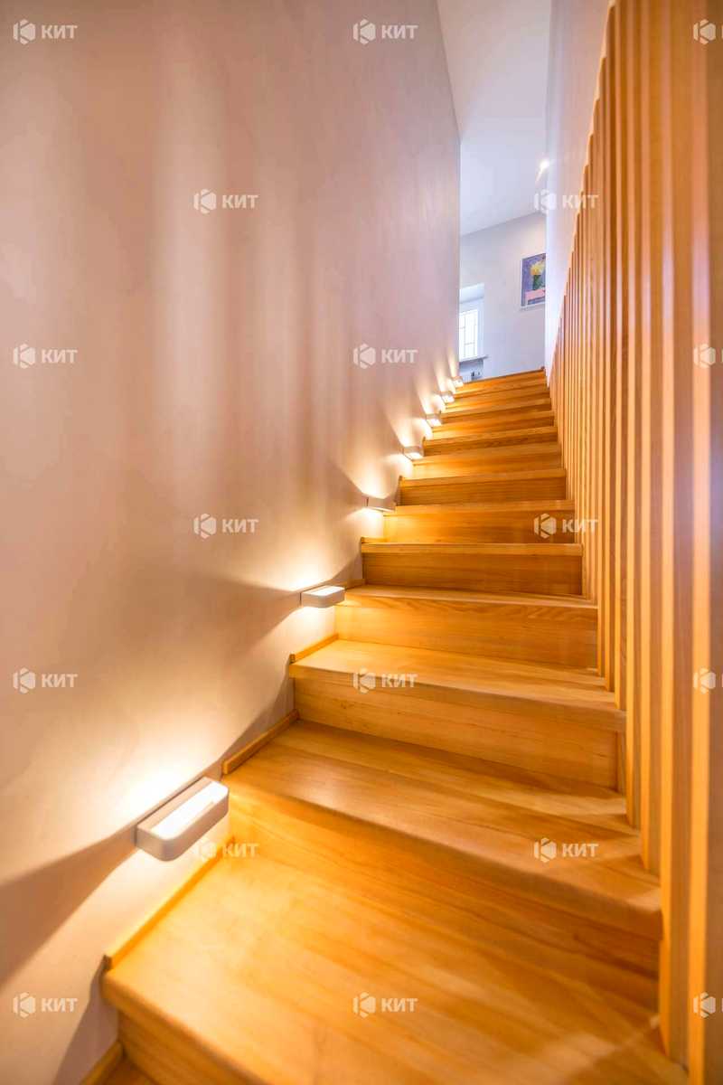 1830925422983807