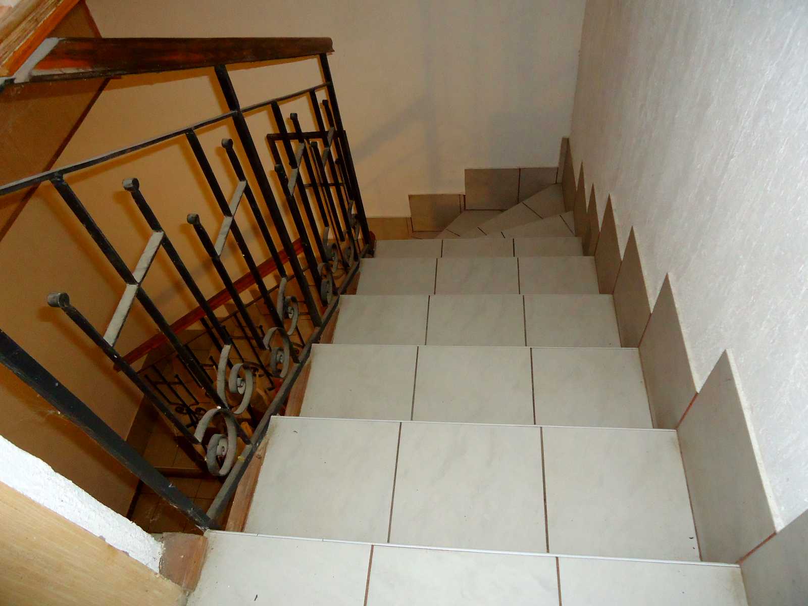 1696644807358501