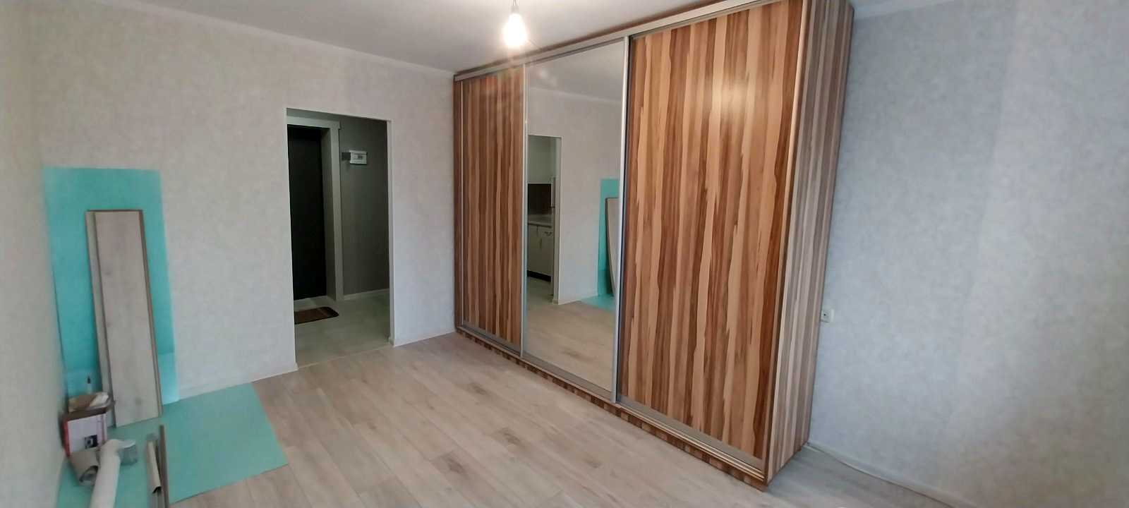 1842219554771799