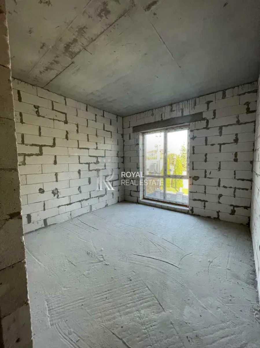 1838344673124805