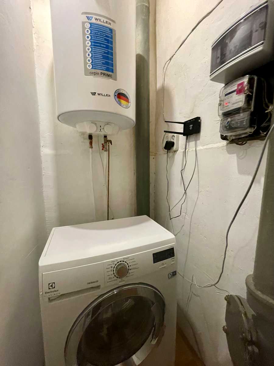 1833475514797908