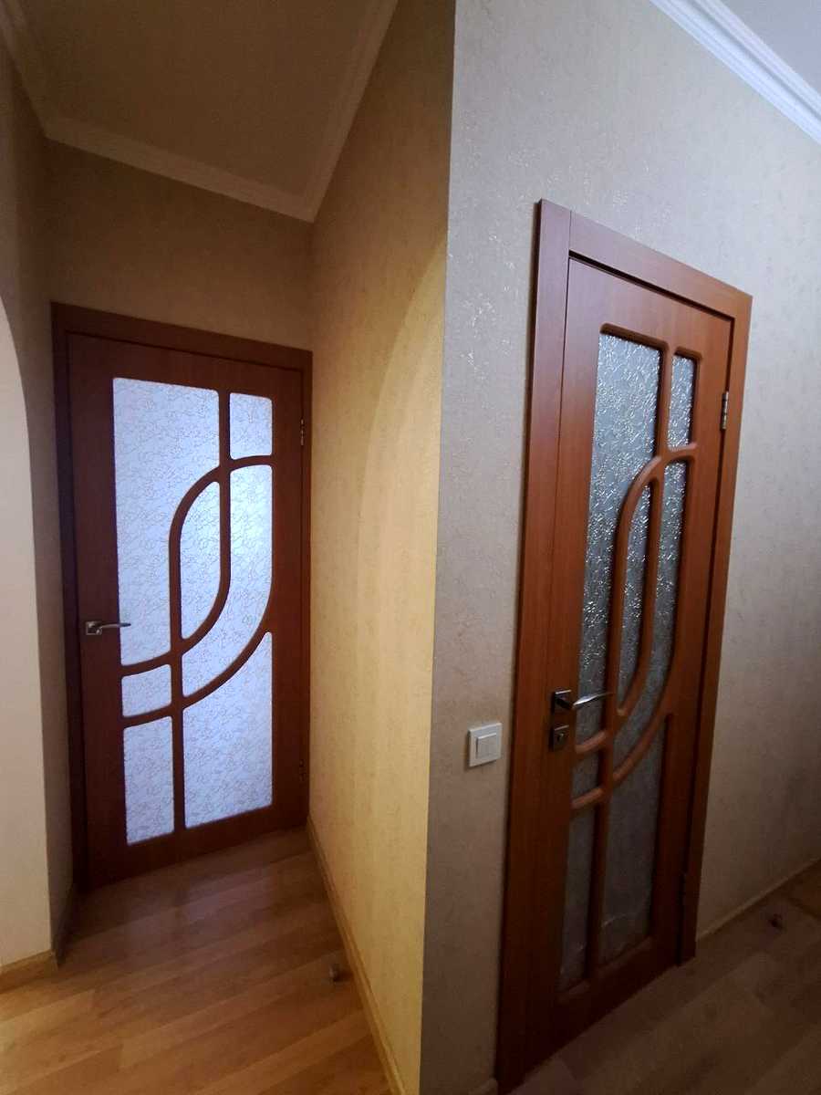 1823513952843954