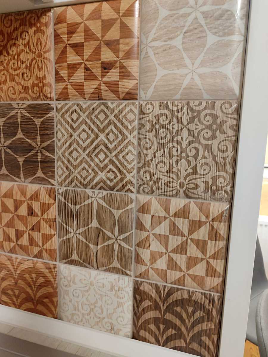 1825933311985900