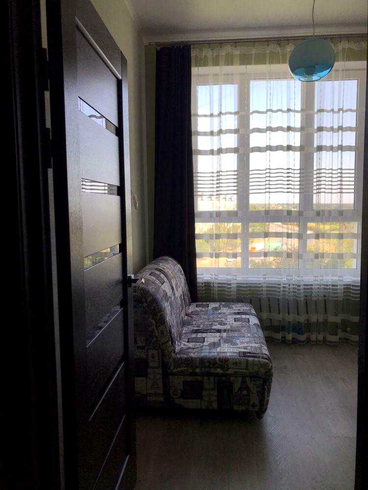 1829725673817352