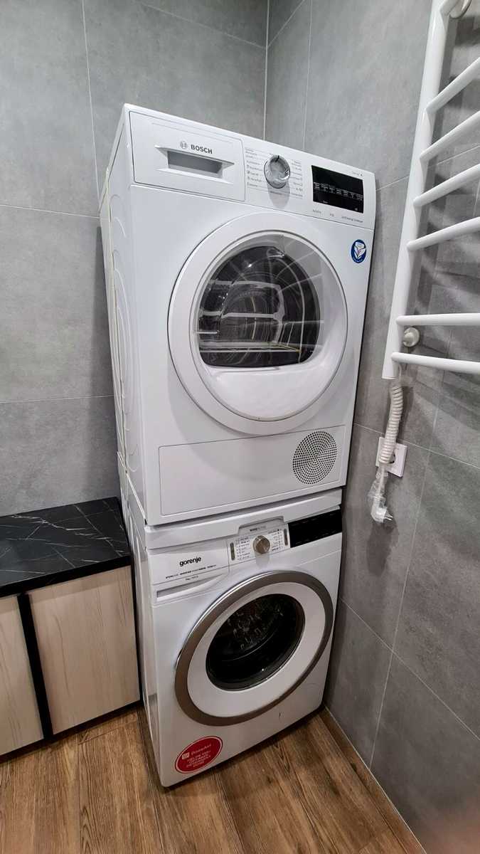 1783810148612107