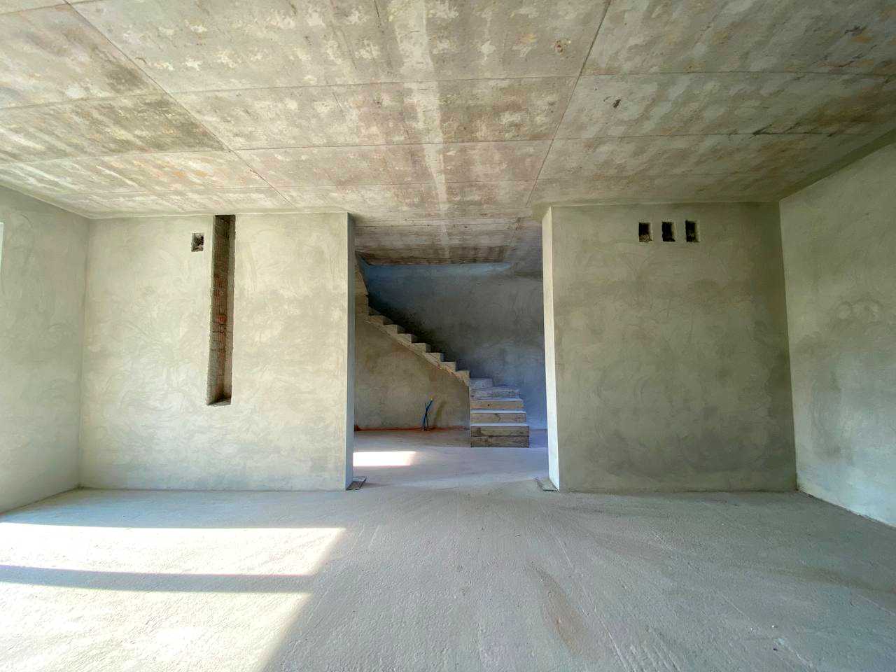 1839894313831771