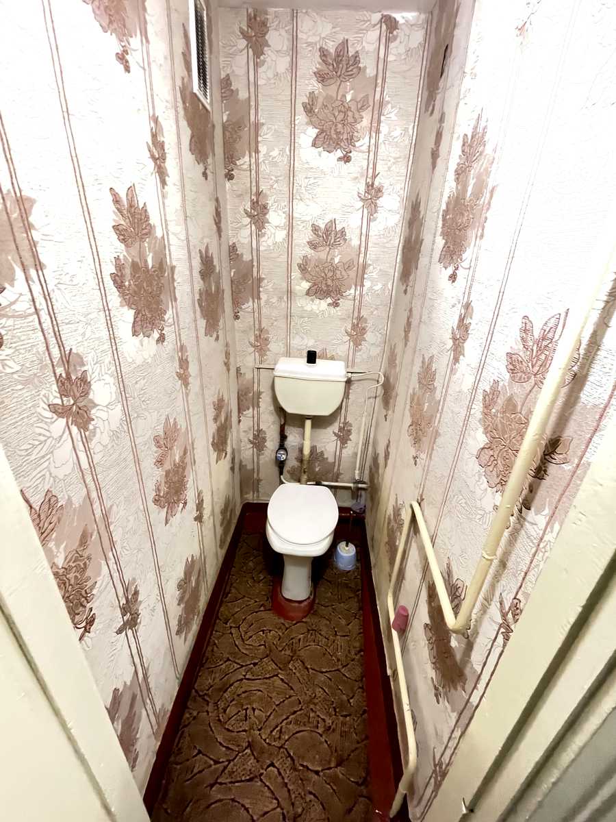 1831943093387159
