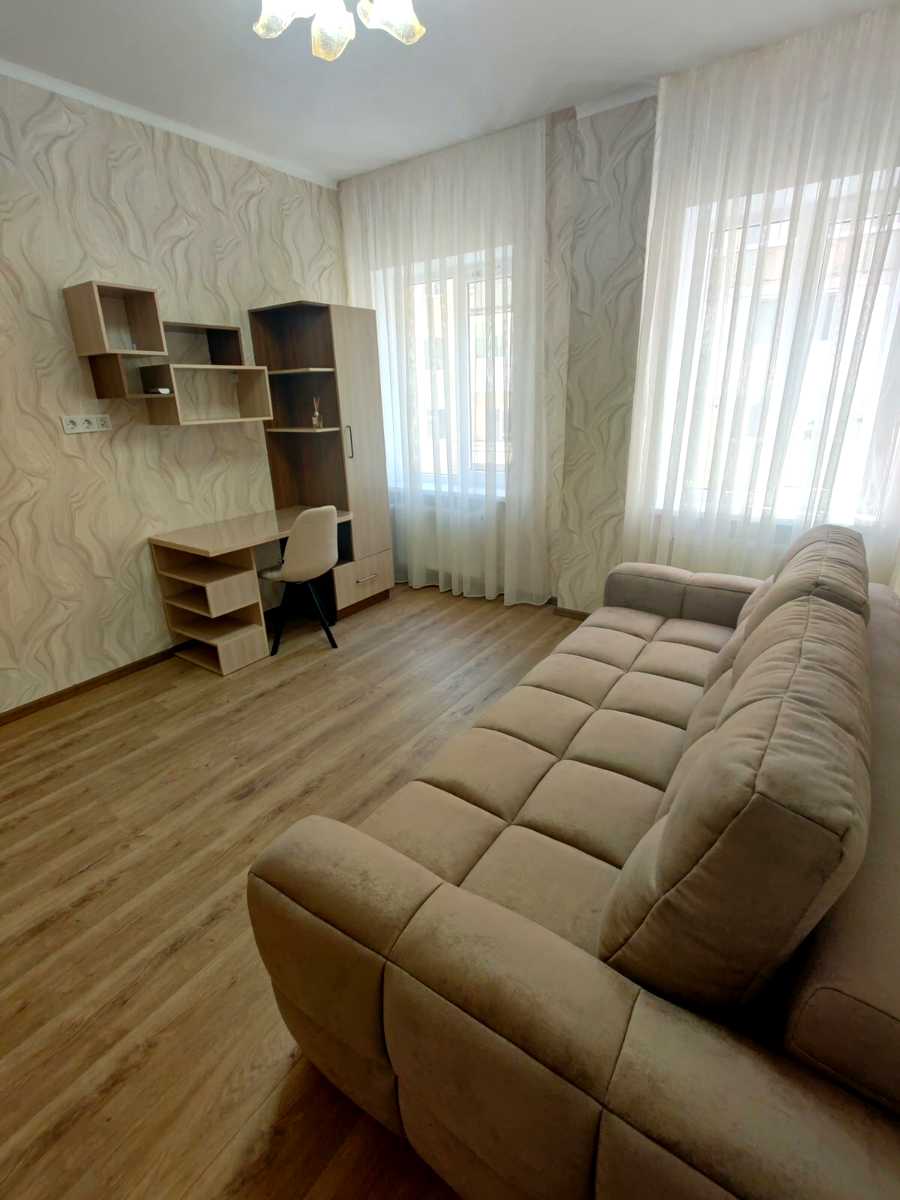 1799741090604842