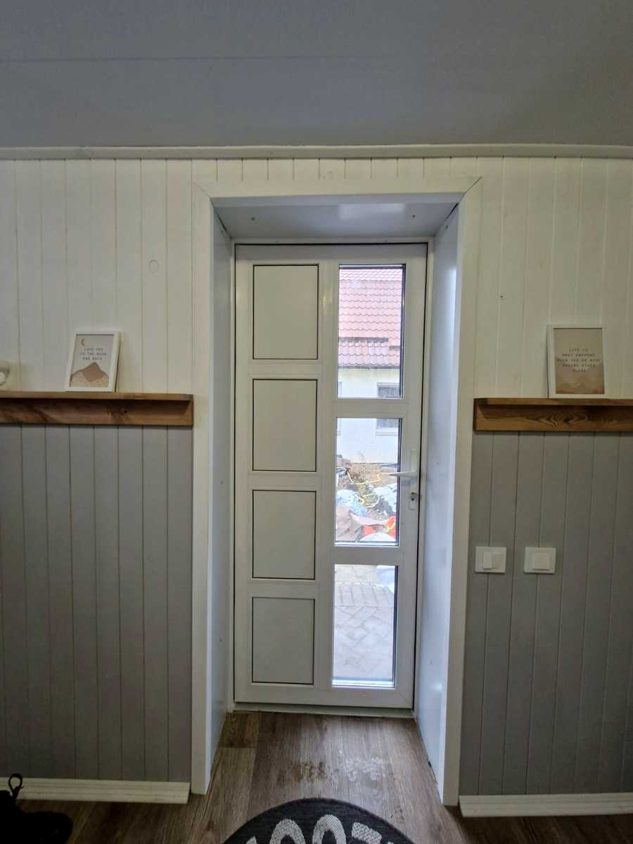 1818694950146029