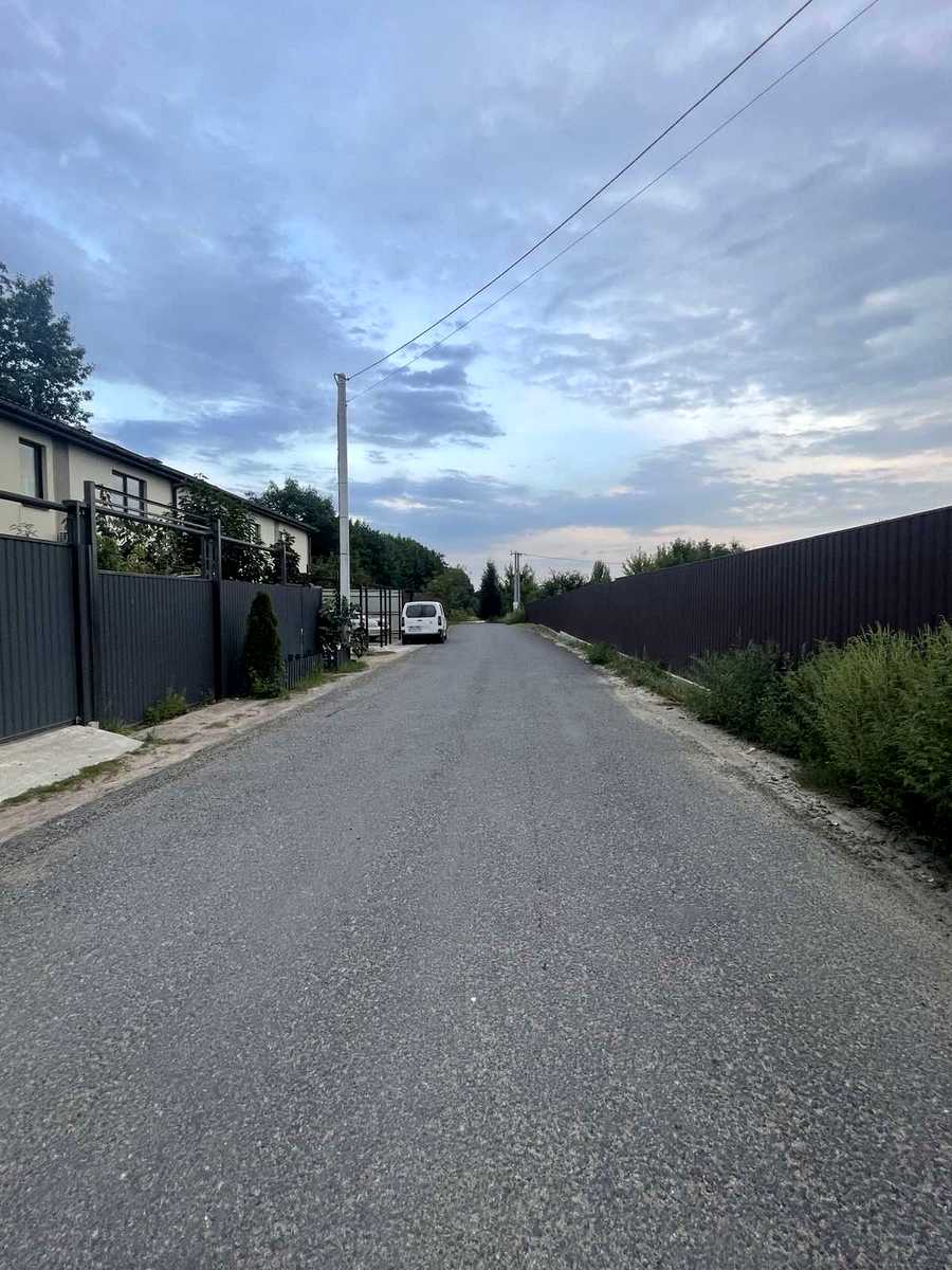 1841096761189345