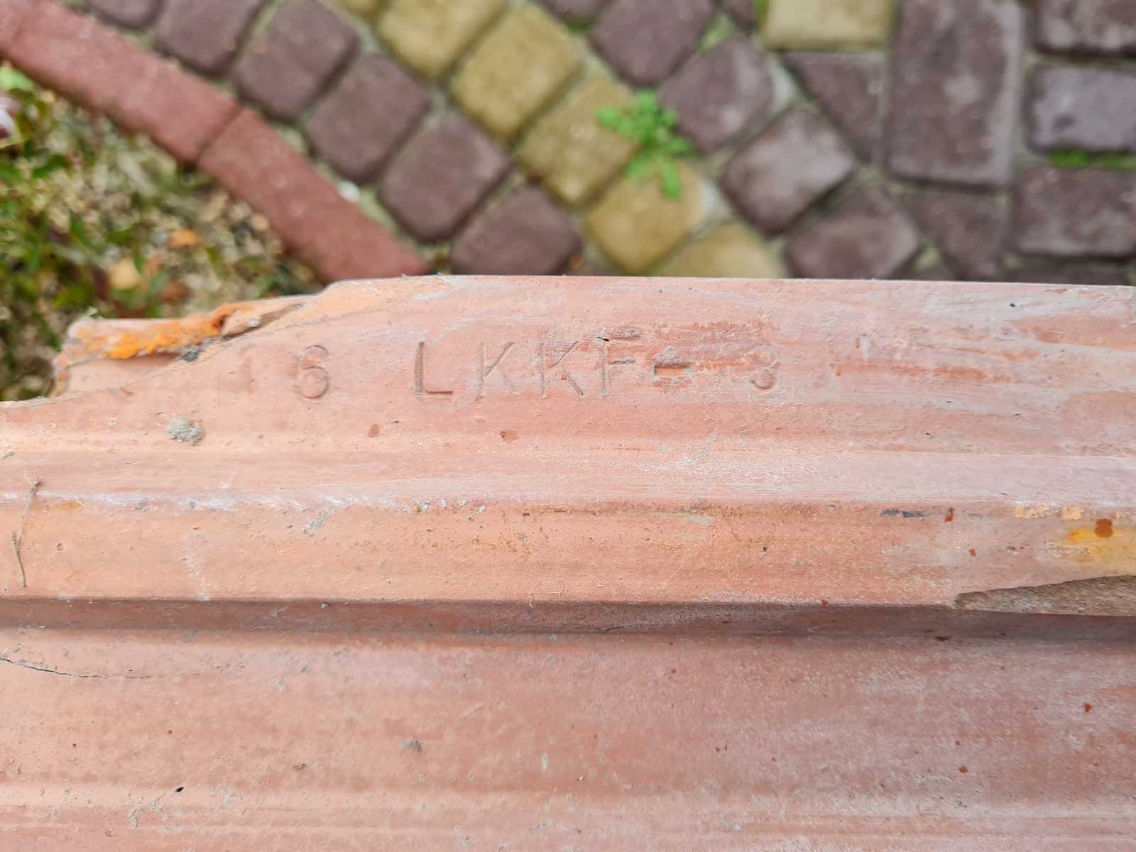 1831008009781133