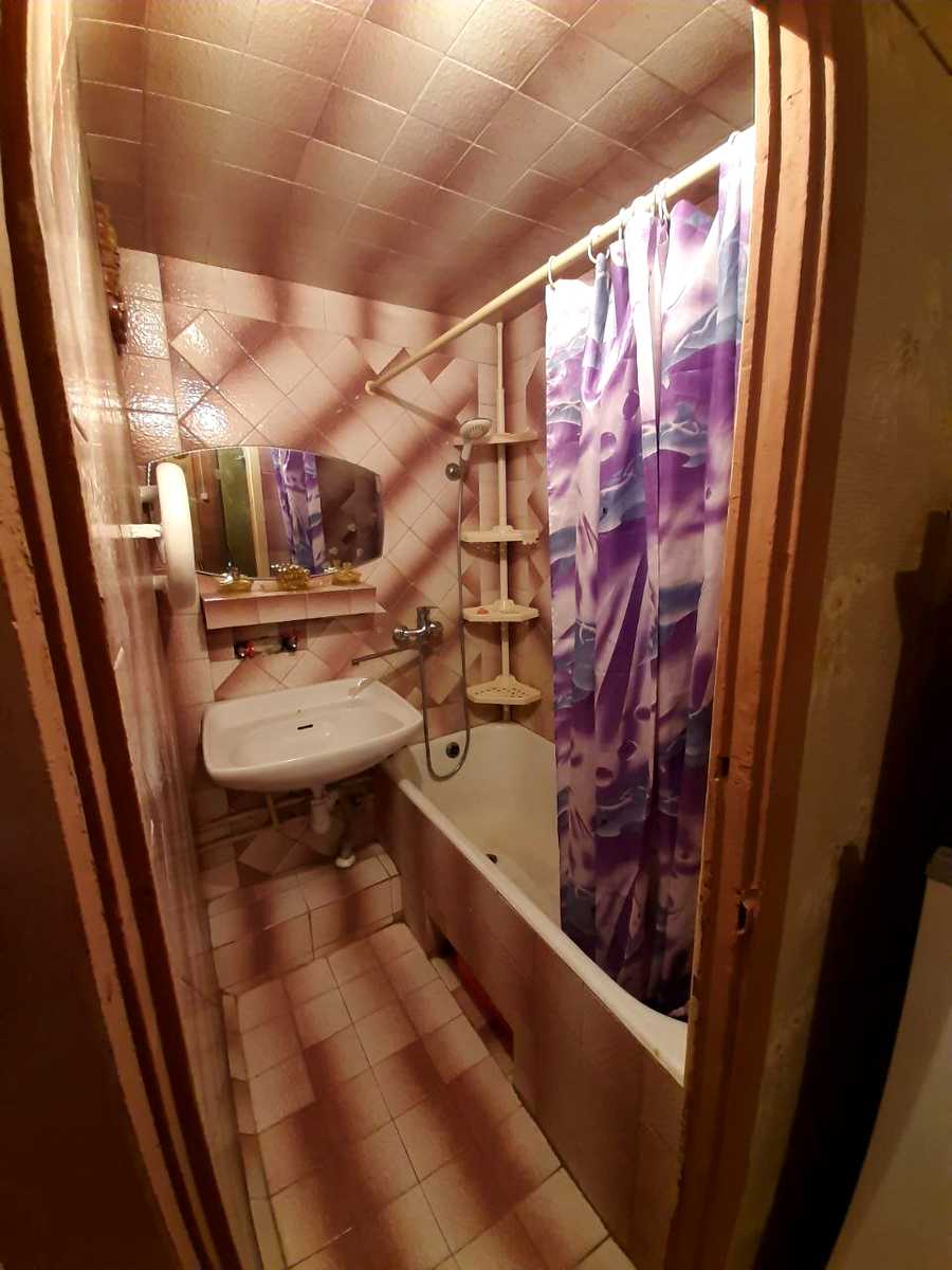 1784978956823372