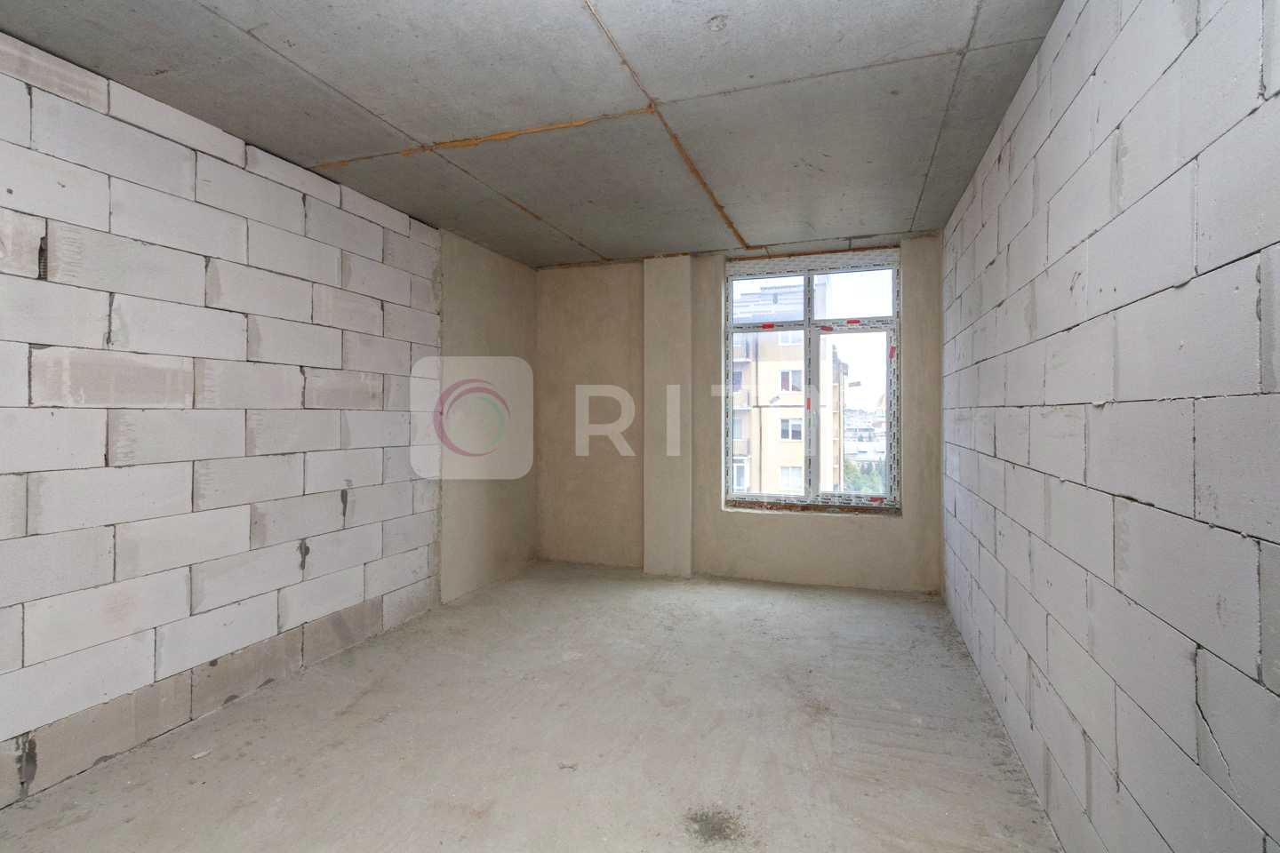 1841067014055775