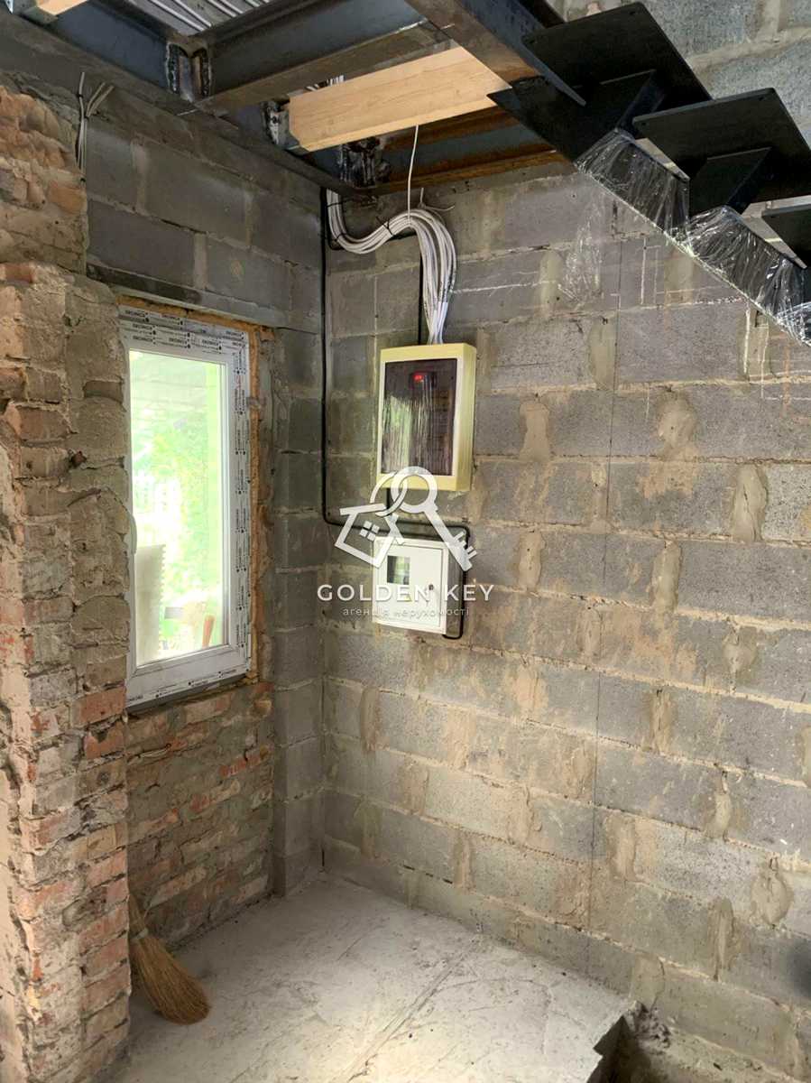 1831464949486448