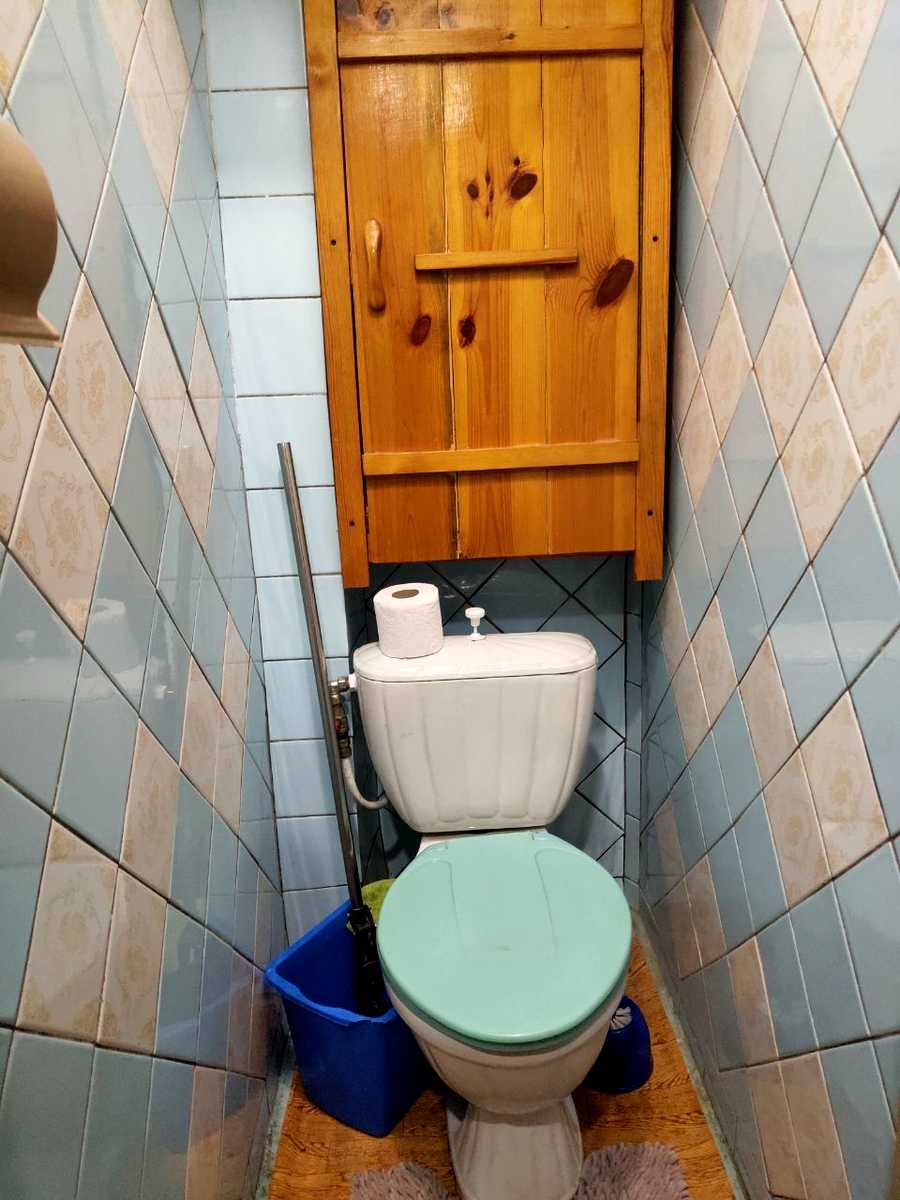 1830929544657065