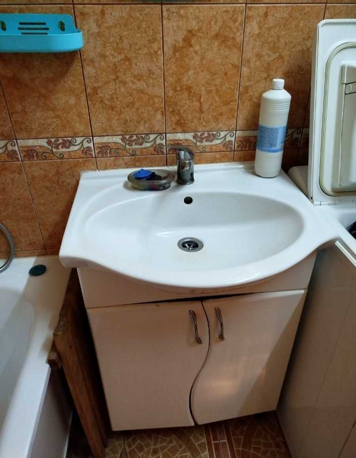1832539436762479