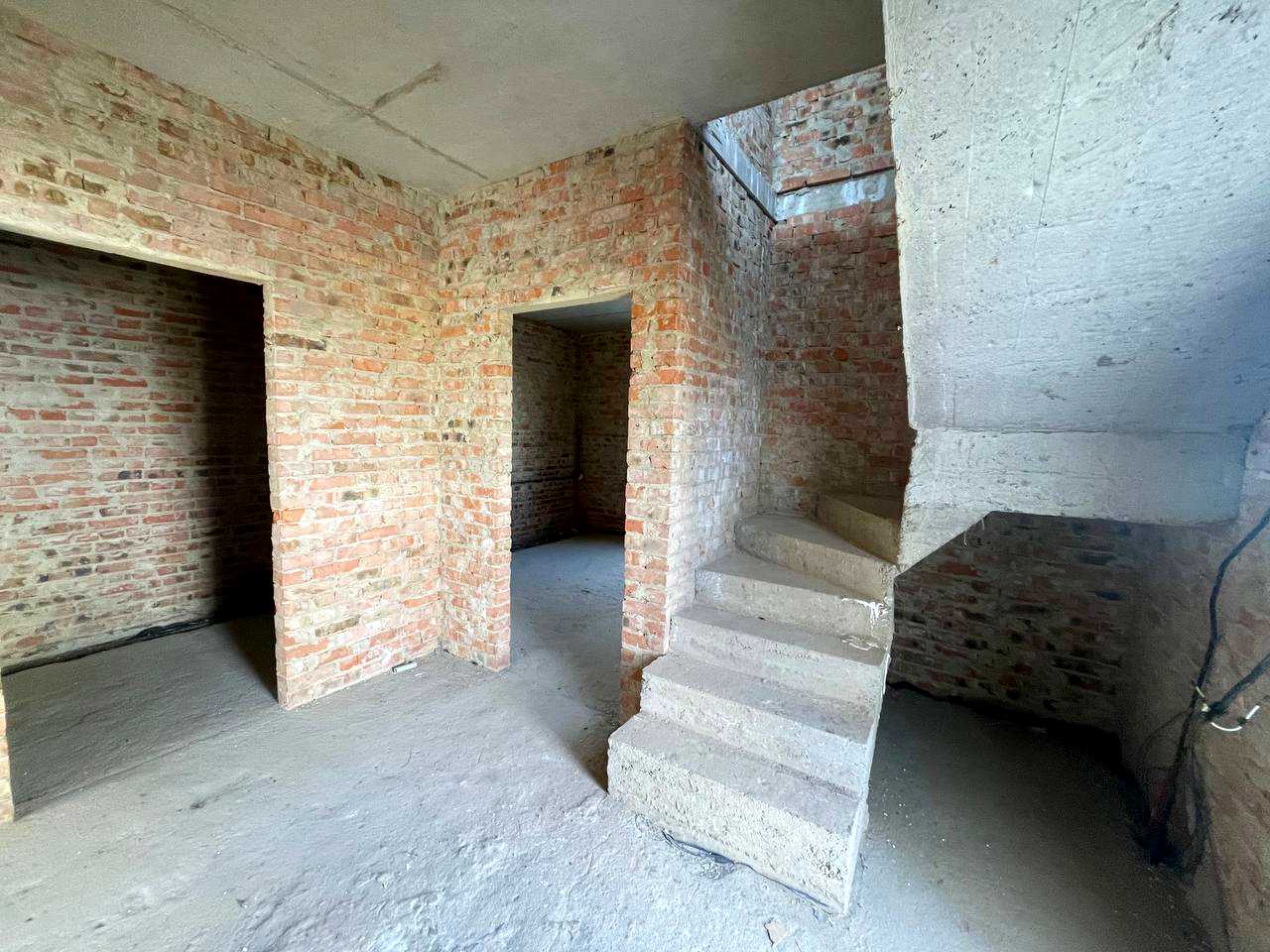 1849036101633239